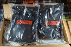 Unboxing-4-twoshirts-scaled